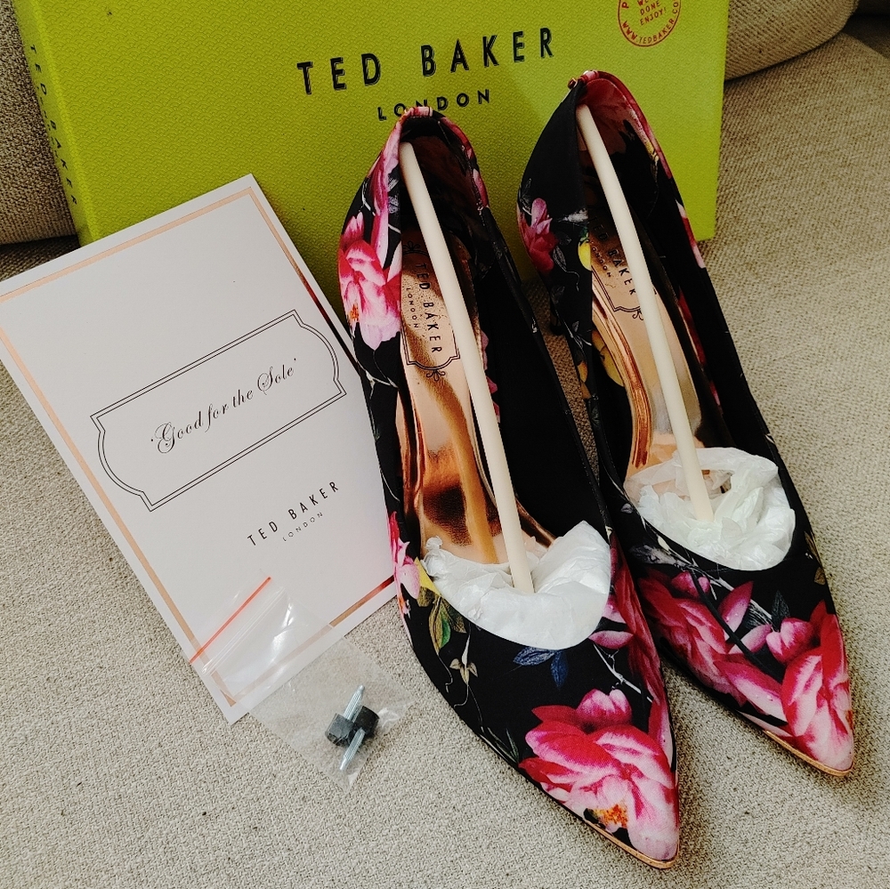 Ted Baker Charmesa 2 Pumps in Citrus Bloom, Sz 8.5 (EU 39.5)